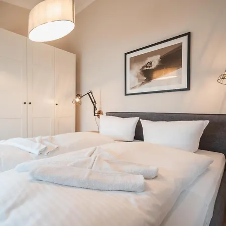 Ferienhaus Handtuchhaus - Wohnen Im Schmalsten Haus - Mittendrin