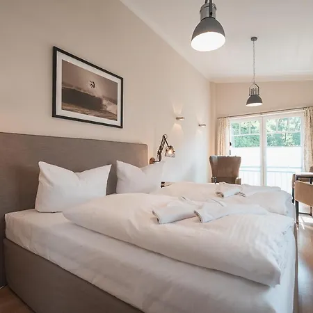 Handtuchhaus - Wohnen Im Schmalsten Haus - Mittendrin Hébergement de vacances